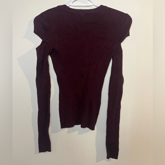 Women’s Garage top - Picture 2 of 3